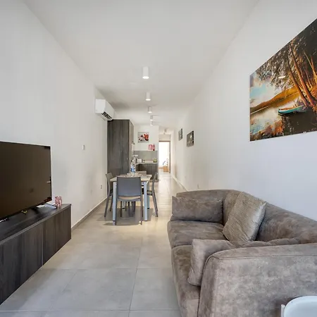 Appartement New Modern Penthouse In By Sf Homes *
